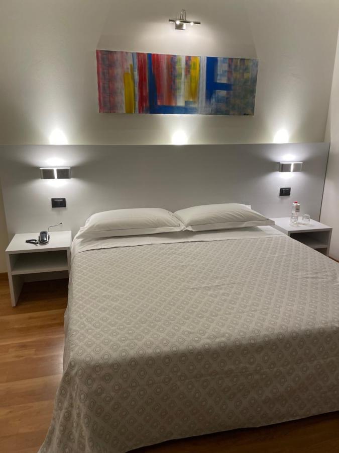 Albergo Ligabue Guastalla Esterno foto